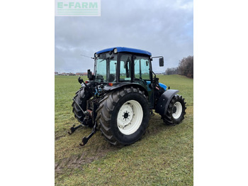 Traktör New Holland tn-d 70 D: fotoğraf 3 Traktör New Holland tn-d 70 D: fotoğraf 3