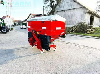 Gübre serpme makinesi RAUCH