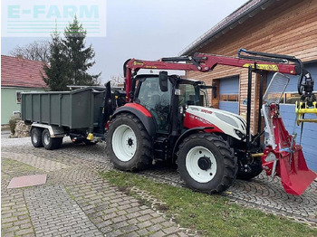 Traktör STEYR
