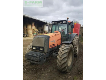 Traktör VALTRA 8050