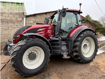 Traktör VALTRA T174