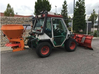 Kar küreme aracı