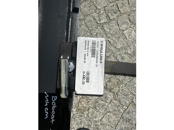 Yeni Çatalları - Malzeme taşıma ekipmanı Big Palettengabel mit Bobcat 114cm Aufnahme: fotoğraf 4 Yeni Çatalları - Malzeme taşıma ekipmanı Big Palettengabel mit Bobcat 114cm Aufnahme: fotoğraf 4