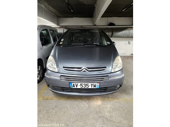 Binek araba CITROËN