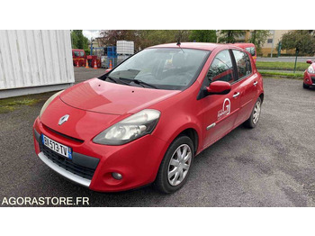 Binek araba RENAULT