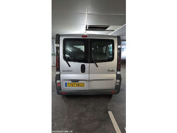 Minibüs, Minivan Renault Trafic - 2004 - 257907kms - 1707-XB-22: fotoğraf 2 Minibüs, Minivan Renault Trafic - 2004 - 257907kms - 1707-XB-22: fotoğraf 2