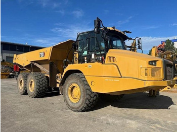Belden kırma kaya kamyonu CATERPILLAR 730