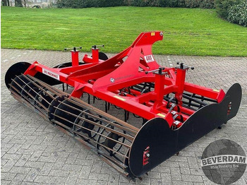 Toprak işleme makinesi