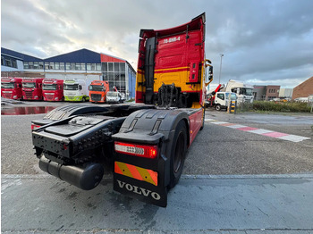 Çekici Volvo FH 460 4X2 EURO 6 SKIRTS VEB I PARK COOL TÜV 03-26: fotoğraf 5 Çekici Volvo FH 460 4X2 EURO 6 SKIRTS VEB I PARK COOL TÜV 03-26: fotoğraf 5