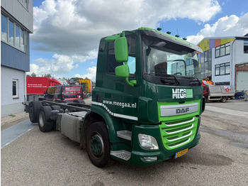 Şasi kamyon DAF CF 400 6X2 EURO 6 - ONLY 689.209 KM + STEERING AXLE: fotoğraf 2