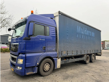 Tenteli kamyon MAN TGX 26.400