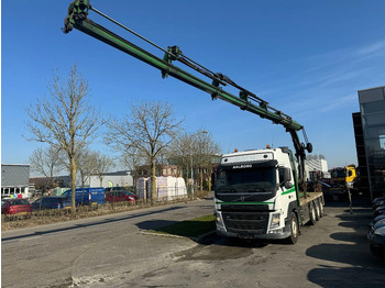 Vinçli kamyon VOLVO FM 500