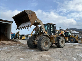 Tekerlekli yükleyici CATERPILLAR 966K