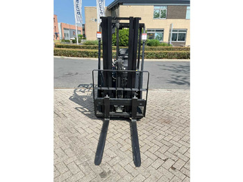 Forklift EP EFS 151 - 4.35 METER TRIPLEX, LI-ION, FREE-LIFT, SIDE-SHIFT - FORKLIFT: fotoğraf 4