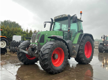 Traktör FENDT 700 Vario