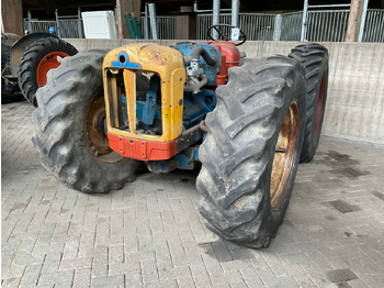 Traktör FORDSON
