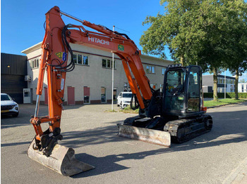 Paletli ekskavatör HITACHI
