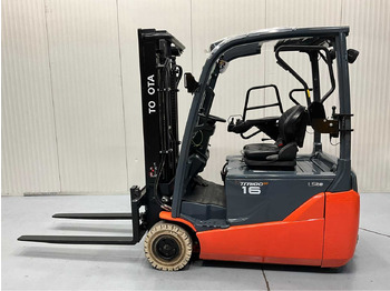 Forklift TOYOTA