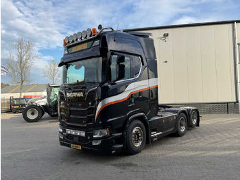 Kamyon SCANIA S 580