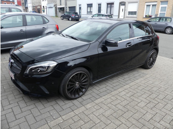 Binek araba MERCEDES-BENZ