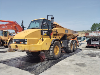 Belden kırma kaya kamyonu CATERPILLAR 730