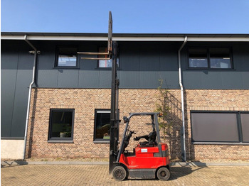 Elektrikli forklift Toyota 1.6 ton Triplex Freelift Sideshift Elektra Heftruck: fotoğraf 2