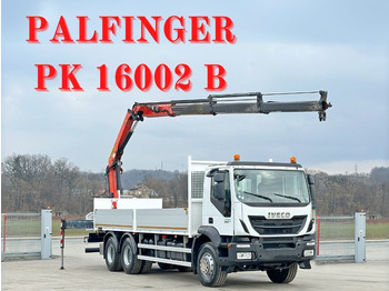 Vinçli kamyon IVECO Trakker