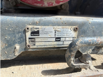 Titreşimli kompaktör zagęszczarka ALTRAD BELLE FC4000E PCX13/40: fotoğraf 4