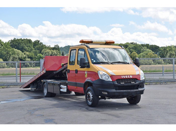 Çekici kamyonu IVECO Daily 70c17