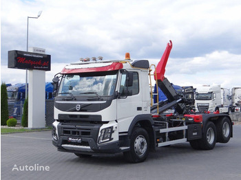 Kancalı yükleyici kamyon VOLVO FMX 450