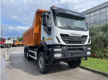 Damperli kamyon IVECO Trakker