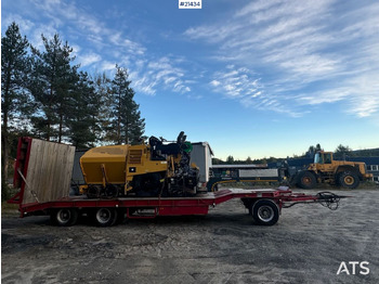 Asfalt serici Caterpillar AP 300: fotoğraf 2