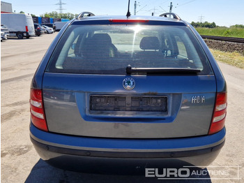 Binek araba 2004 Skoda FABIA 1.4: fotoğraf 4