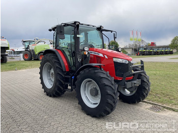 Traktör MASSEY FERGUSON 5711