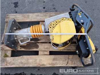 Asfalt döşeme aracı BOMAG