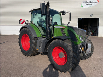 Traktör FENDT 516 Vario