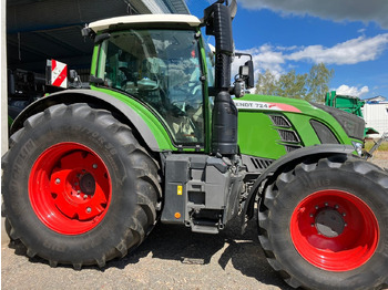 Traktör FENDT 724 Vario