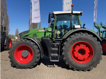 Traktör FENDT 930 Vario
