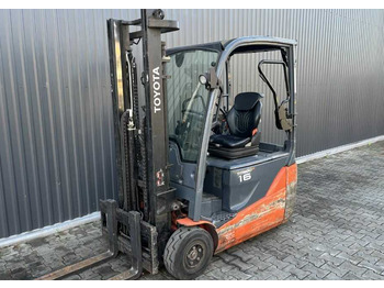 Elektrikli forklift TOYOTA