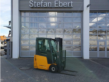 Elektrikli forklift JUNGHEINRICH EFG