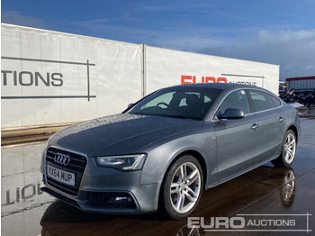 Binek araba AUDI