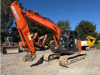 Paletli ekskavatör HITACHI ZX135US-6