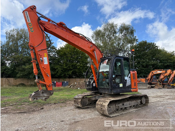 Paletli ekskavatör HITACHI ZX135US-6