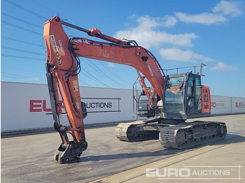Paletli ekskavatör HITACHI ZX225USLC-6