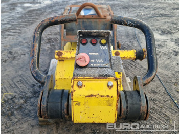 Asfalt döşeme aracı Wacker DPU100-70: fotoğraf 5