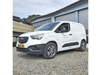 Küçük panelvan OPEL