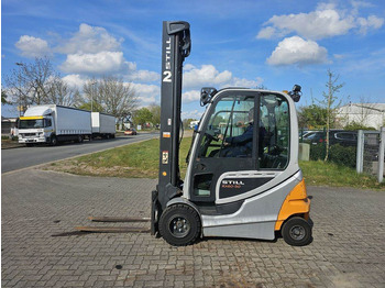 Elektrikli forklift STILL RX60
