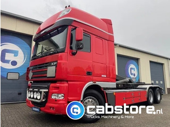 Kancalı yükleyici kamyon DAF XF 105 460