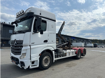 Kancalı yükleyici kamyon MERCEDES-BENZ Actros 2551