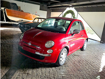 Sedan araba FIAT